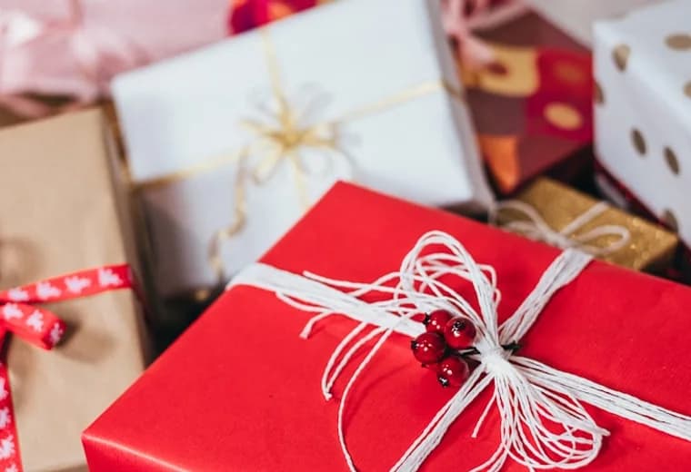 Mega brand festival gifts